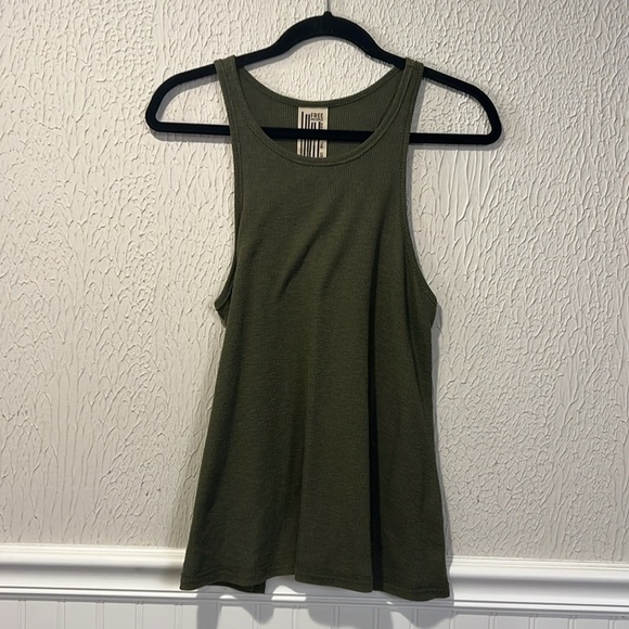 Free People Olive Green Sleeveless Tank Top size medium - Picture 3 of 7